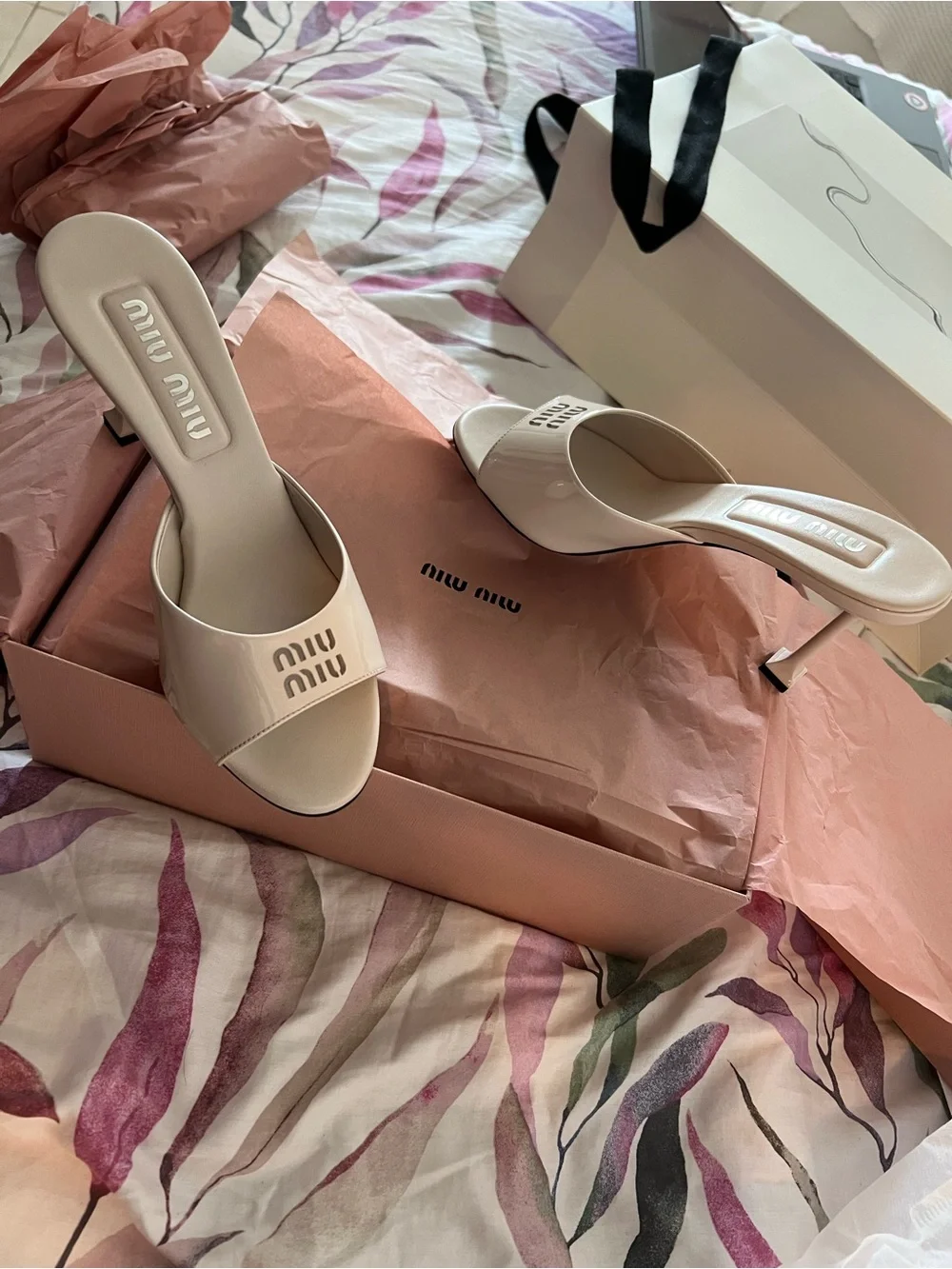 Miu Miu Cream Patent Leather Open-Toe Mules